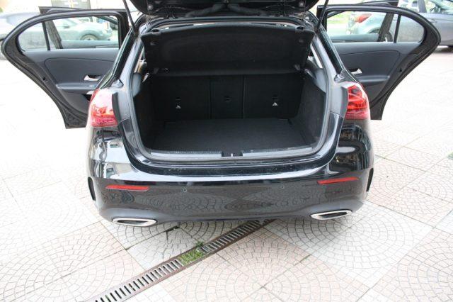 MERCEDES-BENZ A 180 Automatic AMG Line Premium