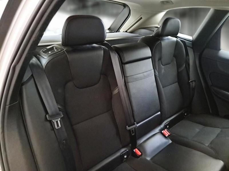 VOLVO XC60 D4 AWD Geartronic Business