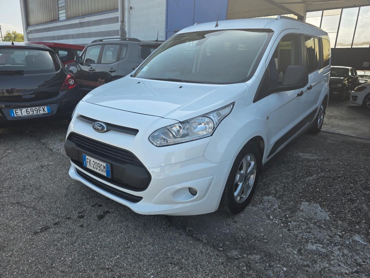 Ford Tourneo Connect Connect7 1.5 TDCi 120 CV Titanium
