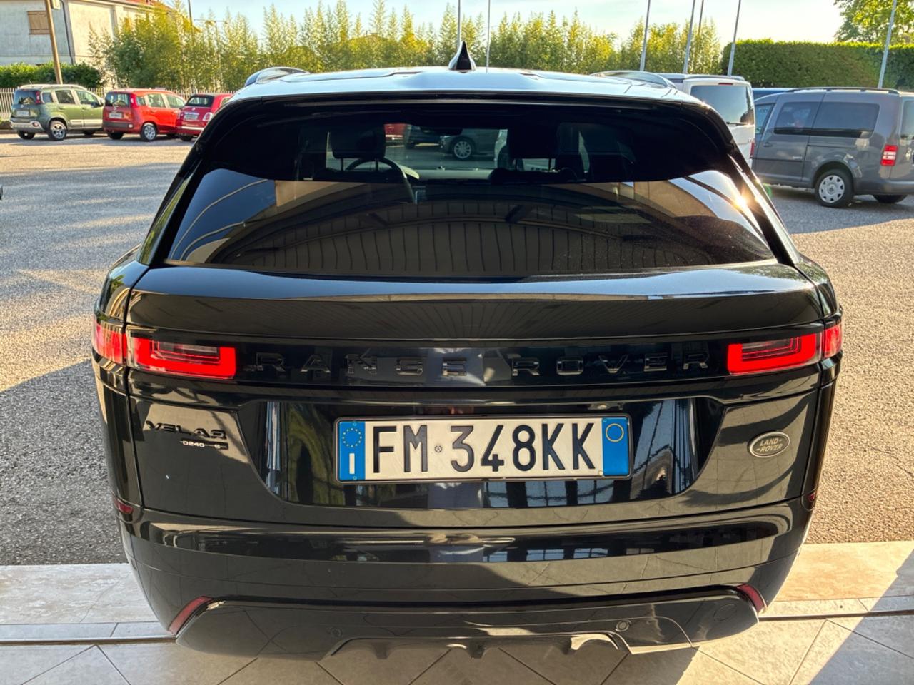 Land Rover Range Velar 2.0D I4 240 cv R-Dynamic