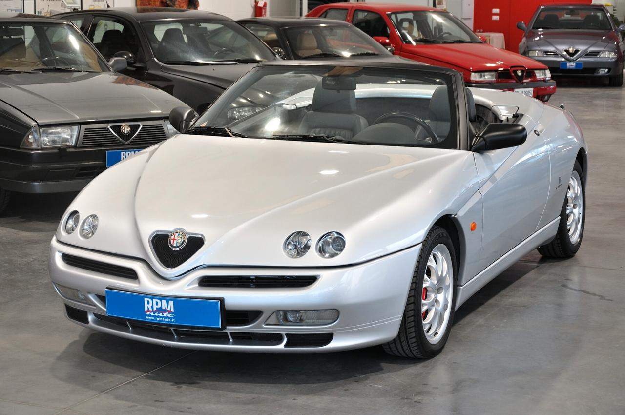 Alfa Romeo Spider 3.0i V6 24V cat L