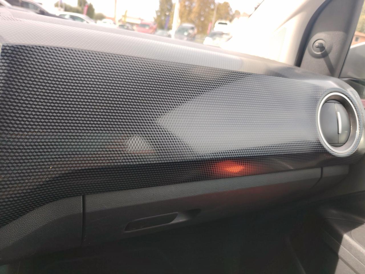 Volkswagen up! 1.0 5p. move - NEOPATENTATI