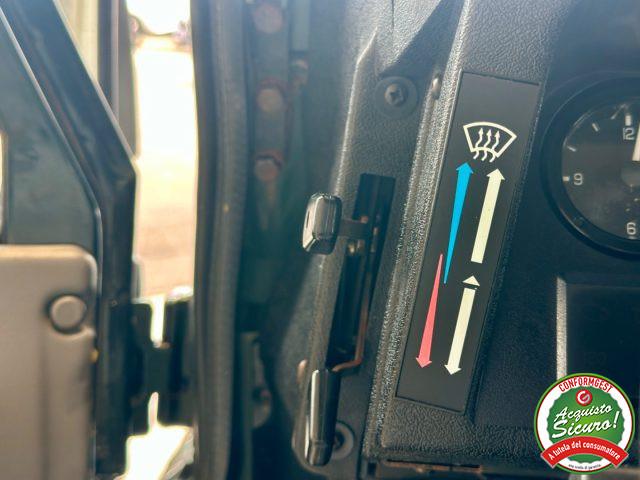 LAND ROVER Defender 90 2.5 Td5 Station Wagon *7 POSTI*NEOPATENTATI*