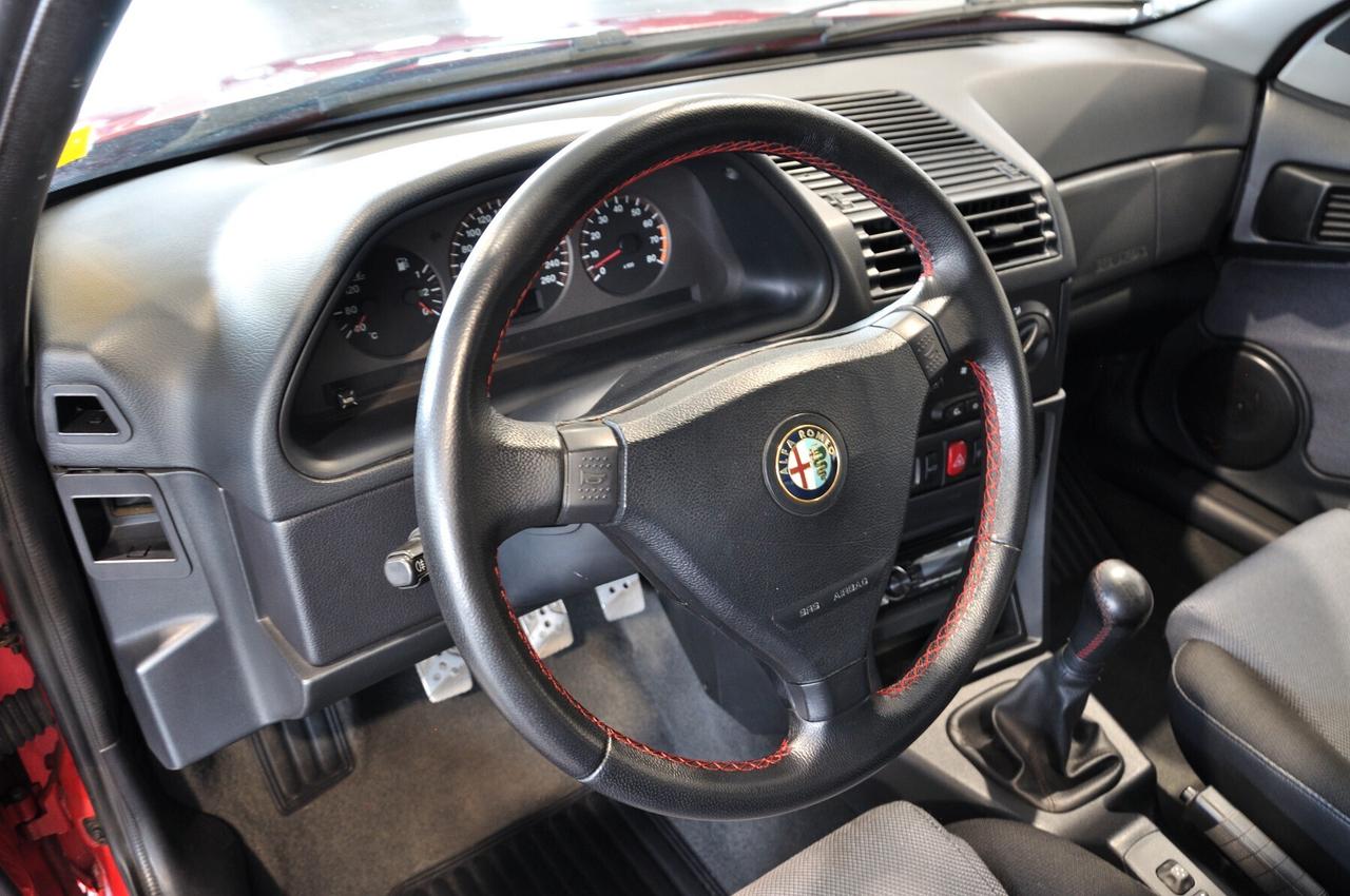 Alfa Romeo 145 2.0i 16V Twin Spark cat Quadrifoglio