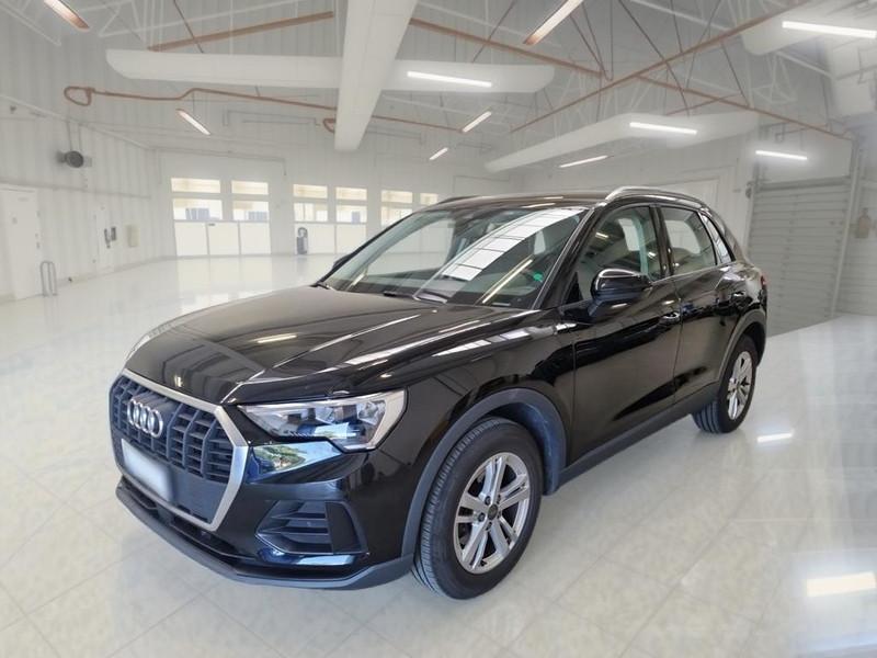 AUDI Q3 35 TDI S tronic Business