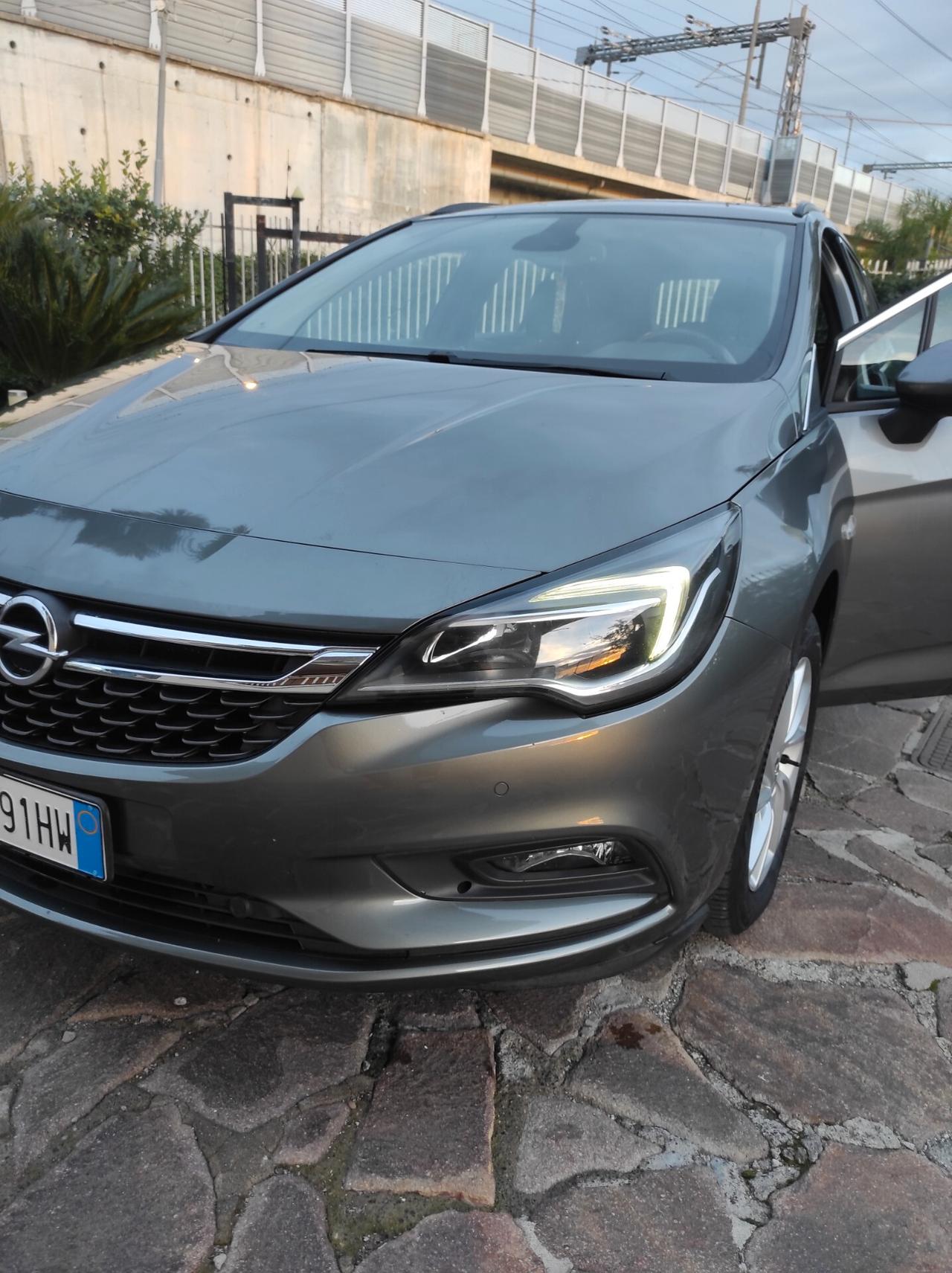 Opel Astra 1.6 CDTi 136CV Start&Stop Sports Tourer Innovation