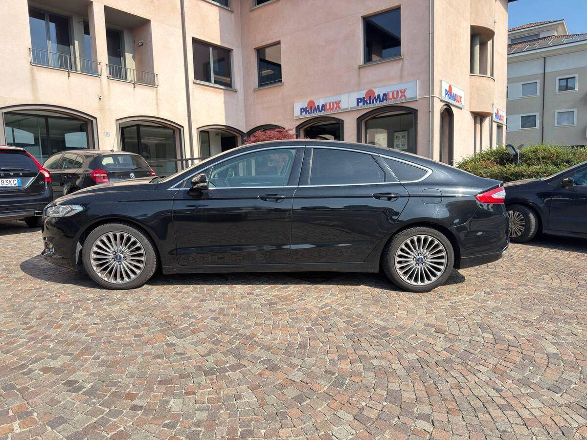 Ford Mondeo 2.0 tdci Titanium Business s&s 180cv powershift my17