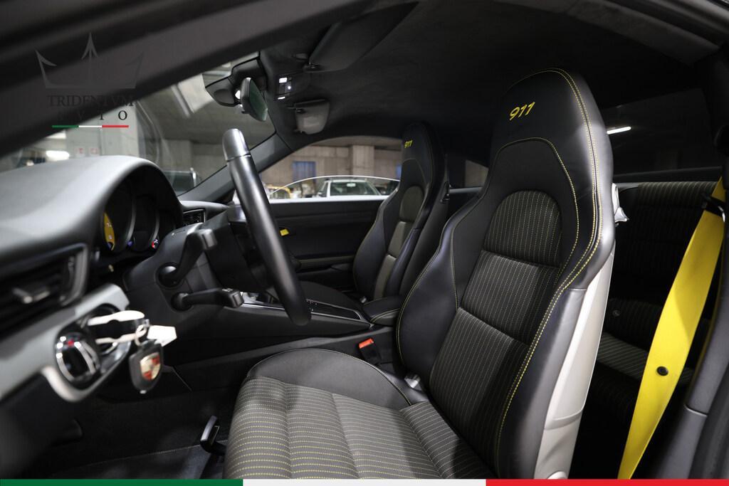 Porsche 911 Coupe 3.0 Carrera T