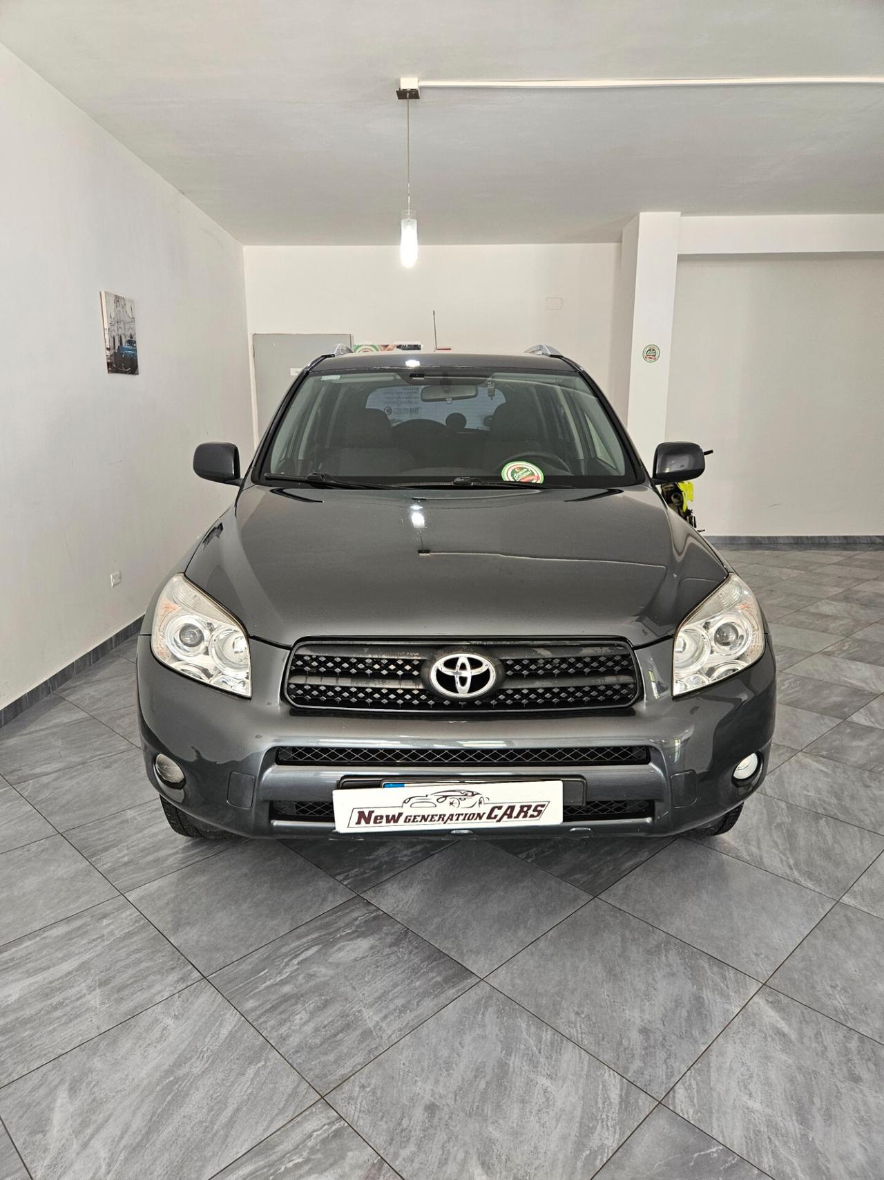 Toyota RAV 4 RAV4 2.2 D-4D 136 CV Sol