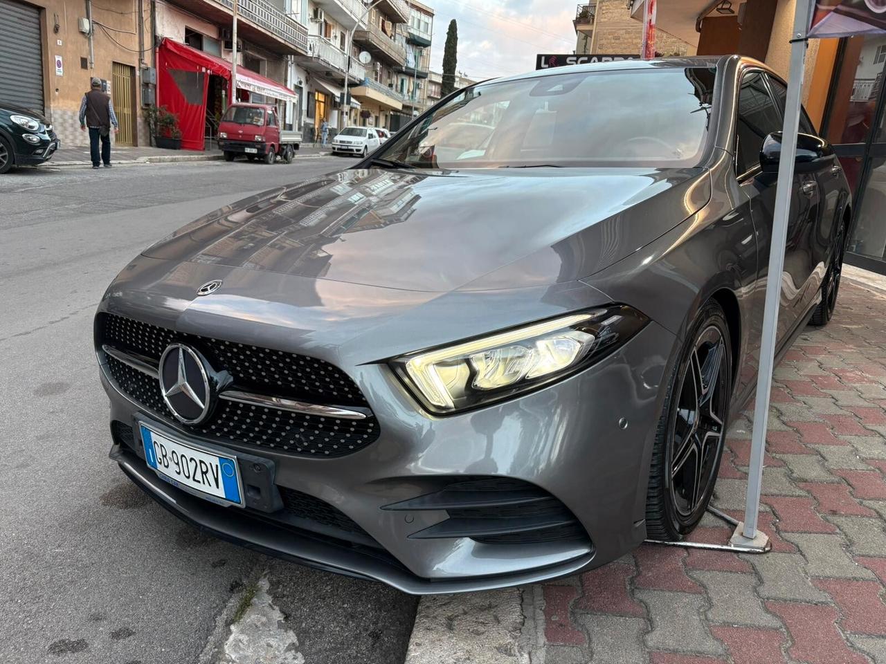 Mercedes-benz A 180 d Premium AMG