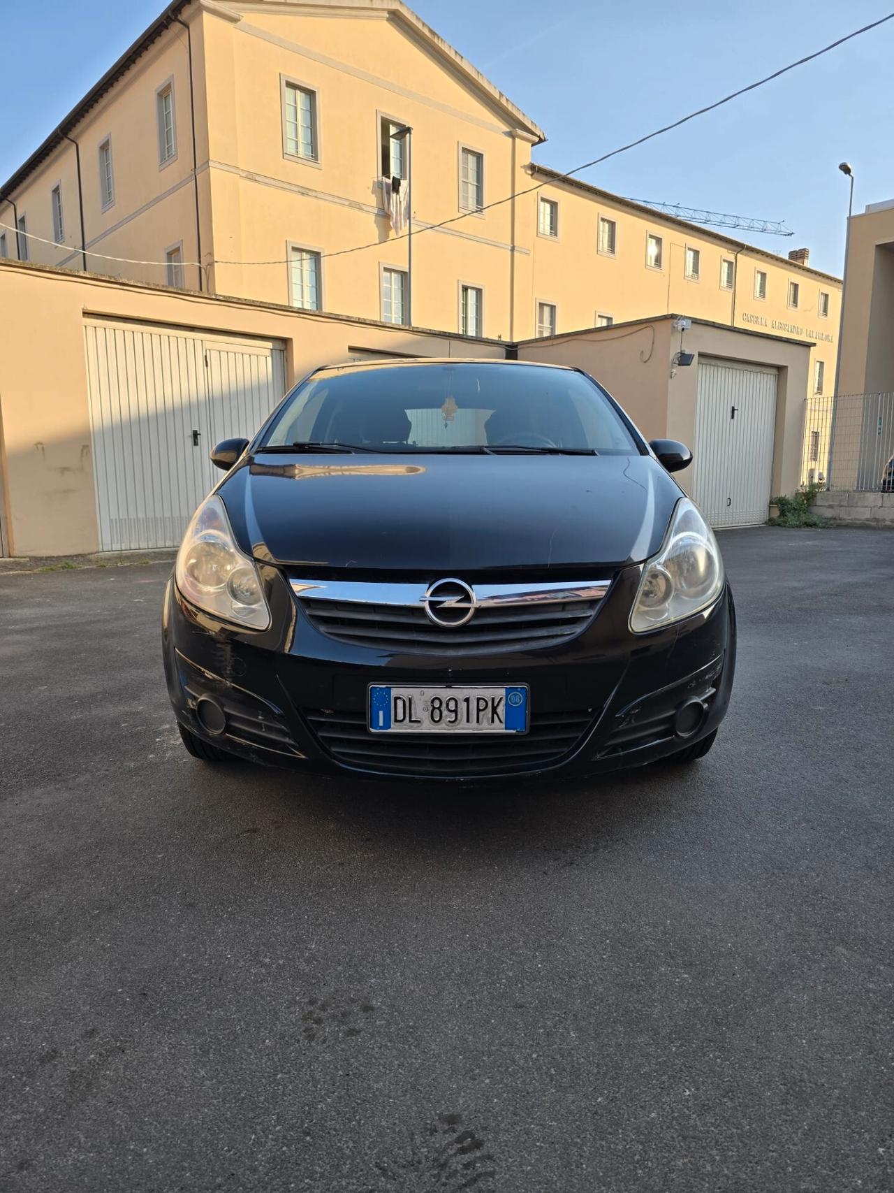 Opel Corsa 1.0 12V 3 porte Club con soli 70mila km possibilita 12 mesi garanzia