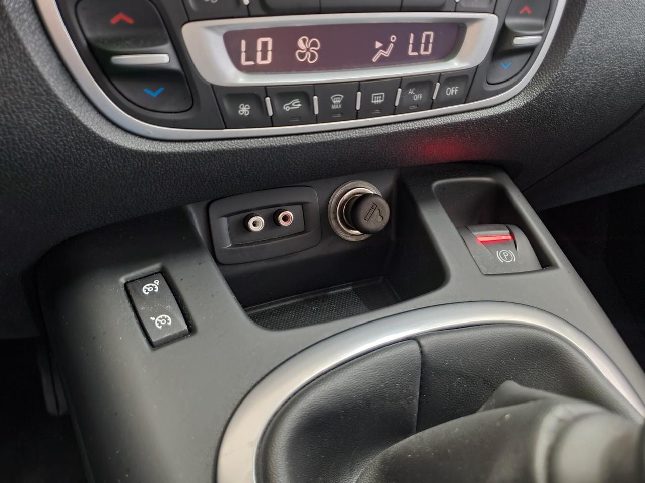 Renault Scénic X-Mod 1.5 dCi 110CV Dynamique 2010
