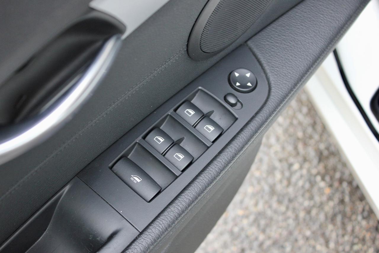 Bmw Z4 2.0i 185CV M-SPORT XENON SEDILI SPORT PELLE NERA