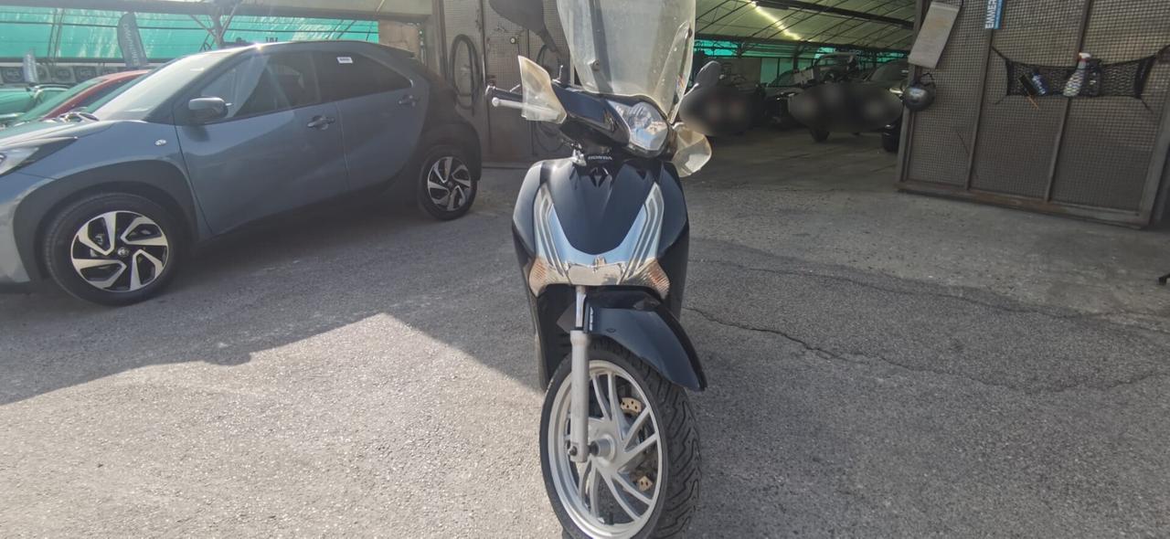 Honda SH 150 del 2014 USATO