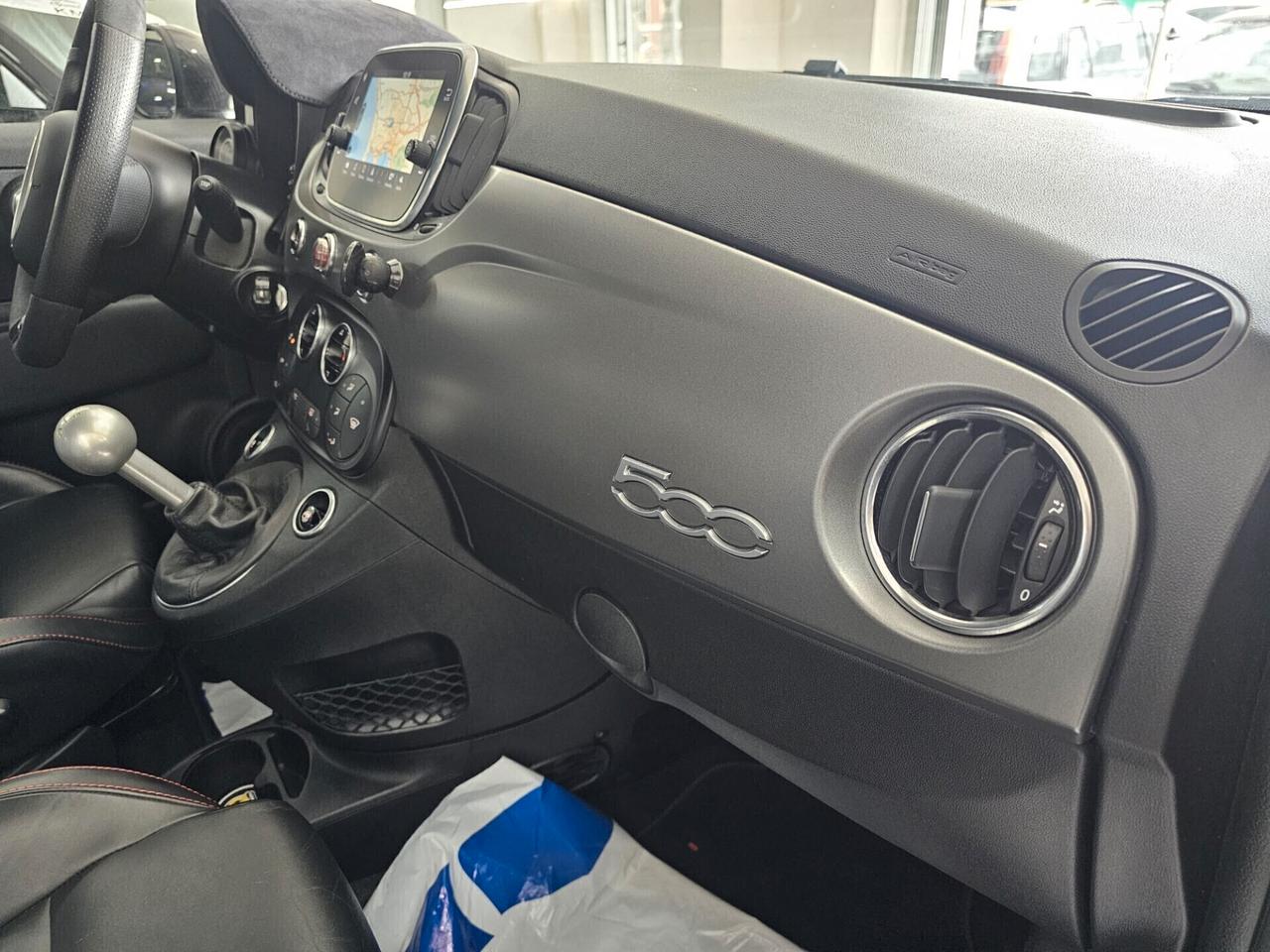 Abarth 695 1.4 Turbo T-Jet XSR Yamaha Limited Edition 532/695