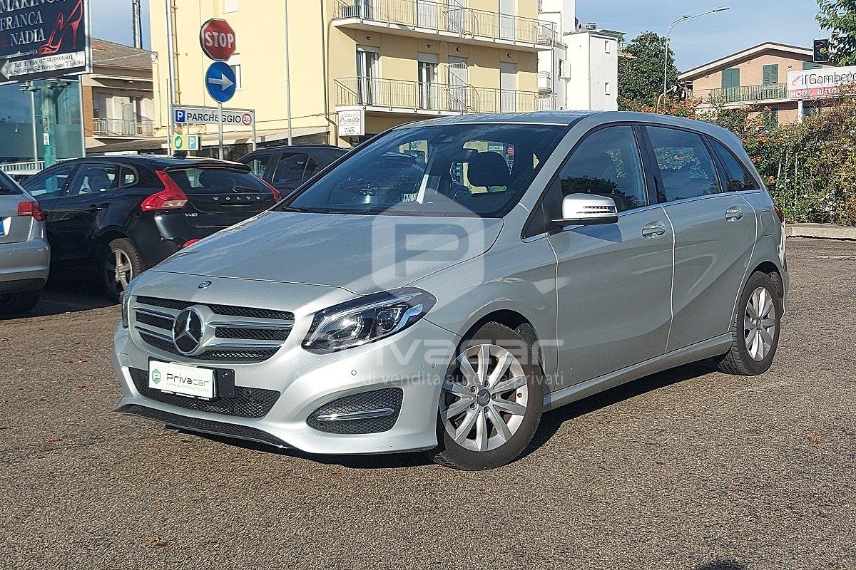 MERCEDES B 180 d Sport