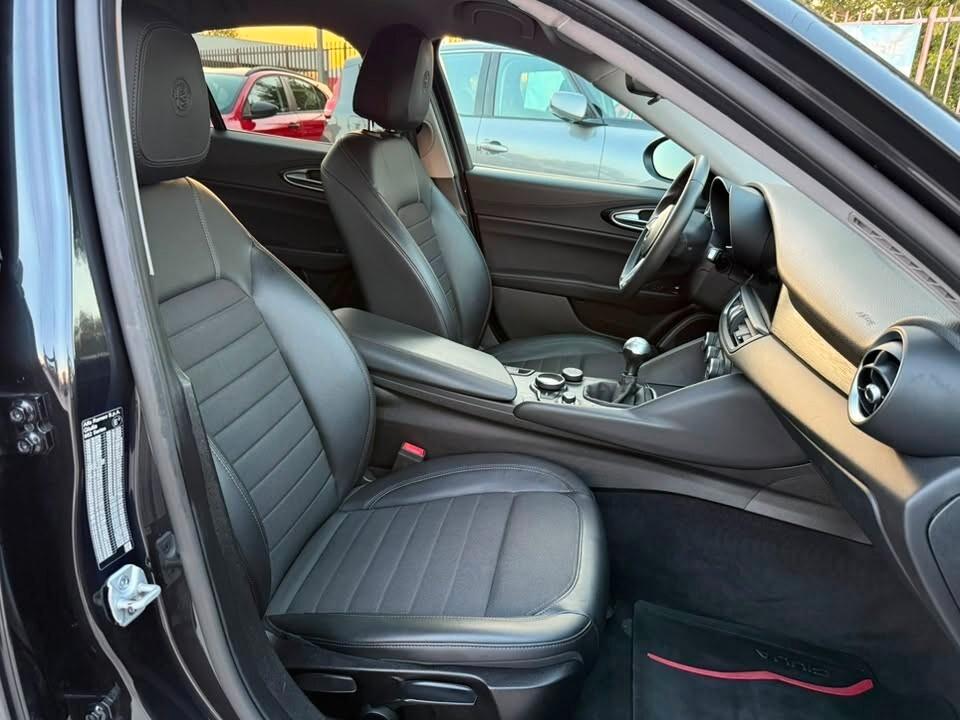 Alfa Romeo Giulia 2.2 T.D 180CV -SUPER- MANUALE