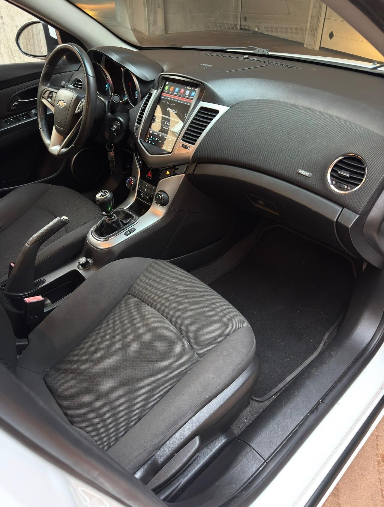 Chevrolet Cruze 1.7 Diesel Station Wagon LTZ
