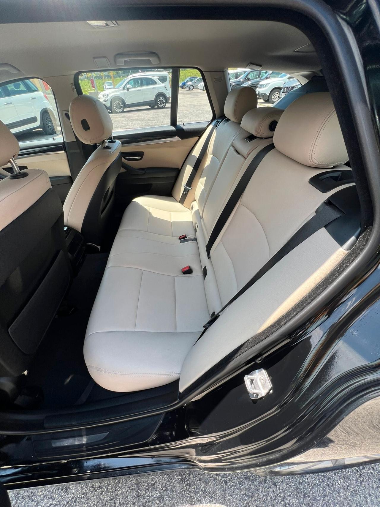 BMW 520d TOURING BUSINESS