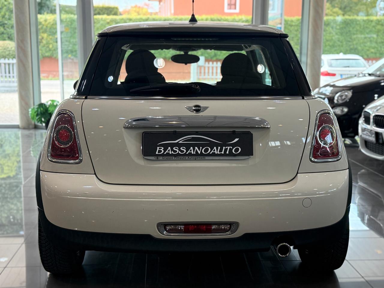 Mini Mini. Hatchback 1.6 NEOPATENTATI !!