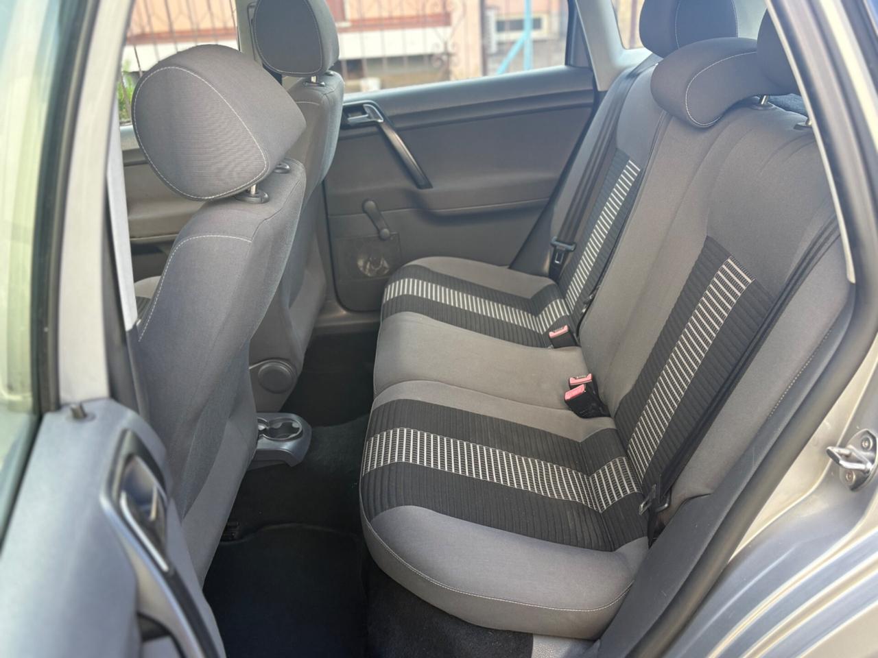Volkswagen Polo 1.4 DIESEL NEOPATENTATI