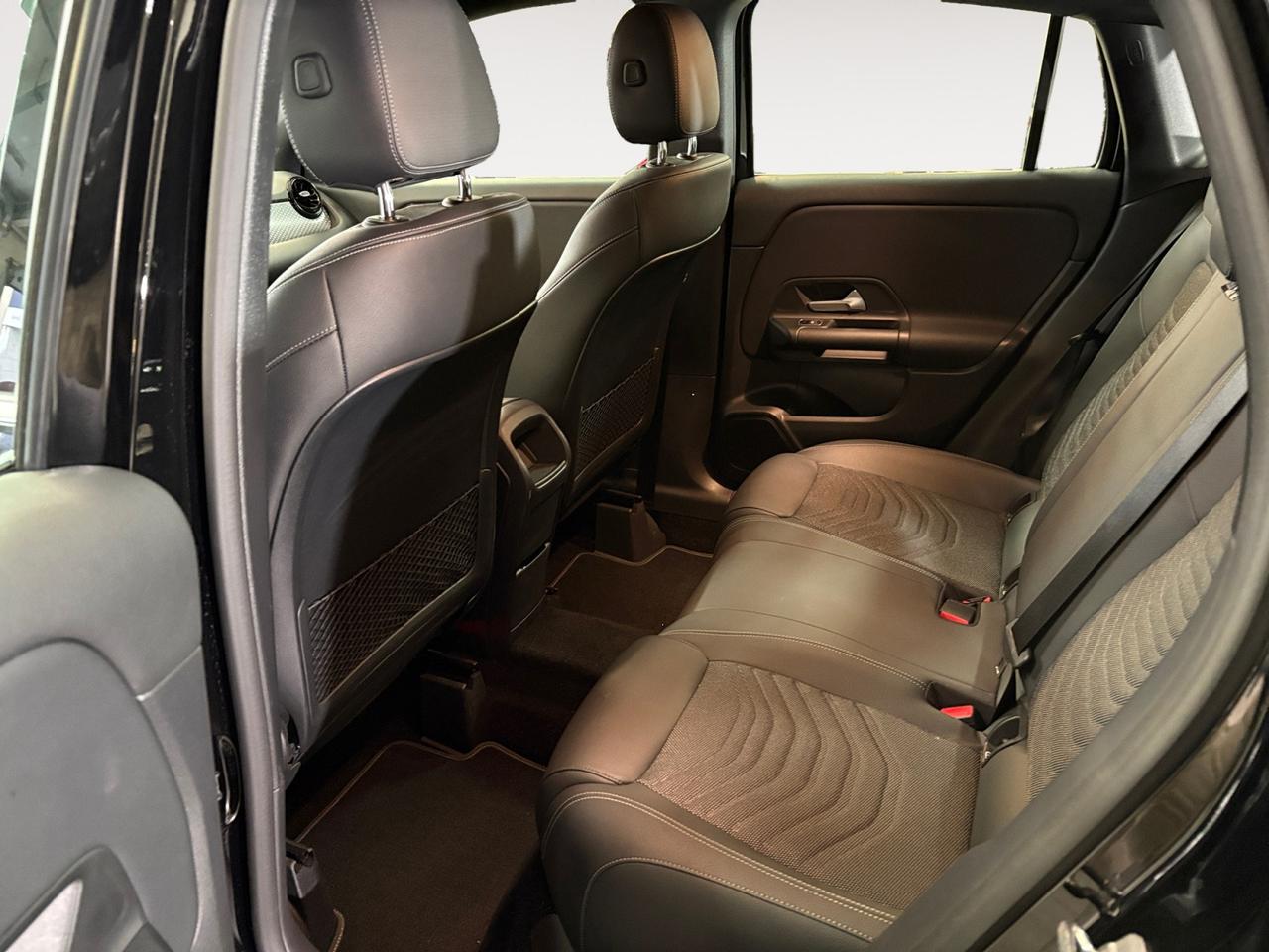 Mercedes-Benz GLA 180 Advanced auto