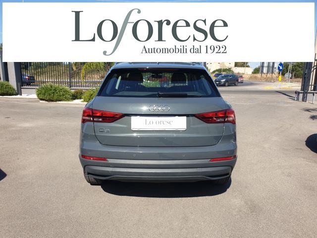 AUDI Q3 35 TDI S tronic Business