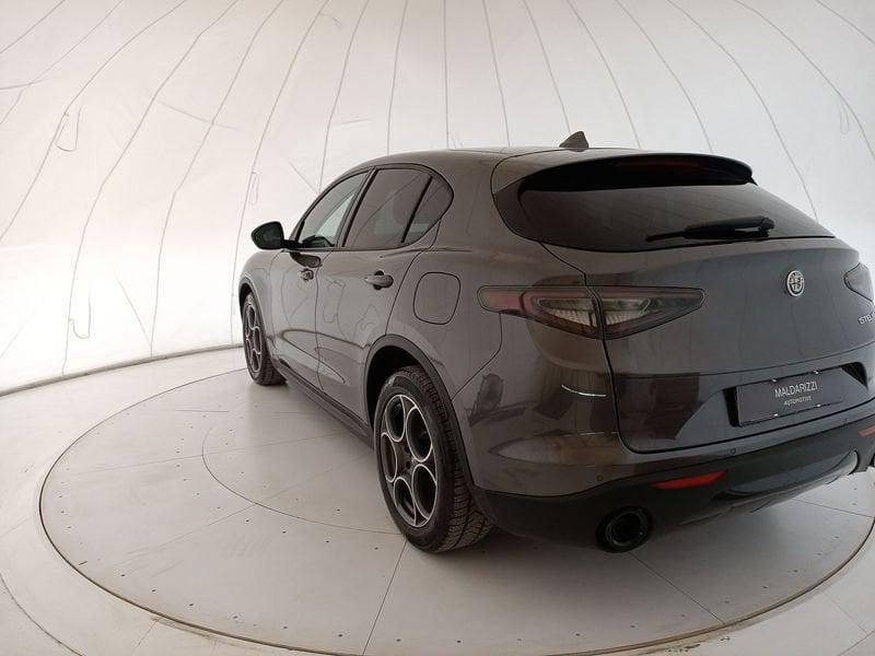Alfa Romeo Stelvio 2023 2.2 t Sprint rwd 160cv auto