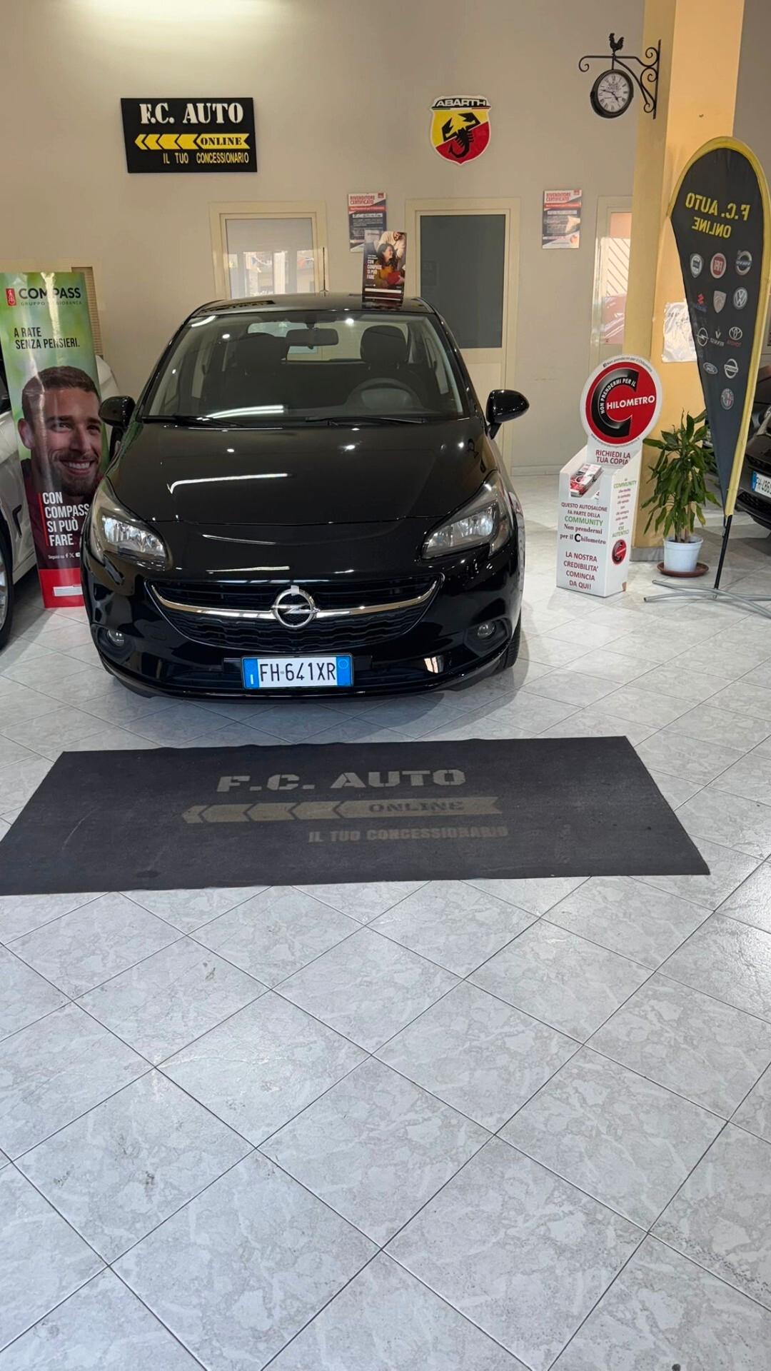 Opel Corsa 1.2 5 porte
