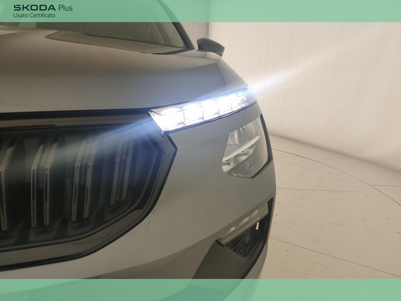 1.0 TSI Black Dots 115 CV