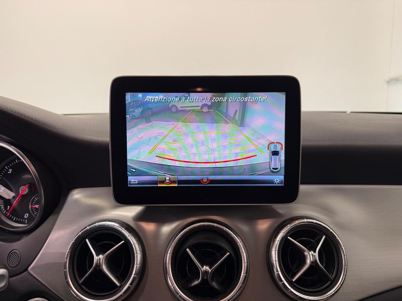 Mercedes-benz CLA 200 d S.W. Automatic Premium