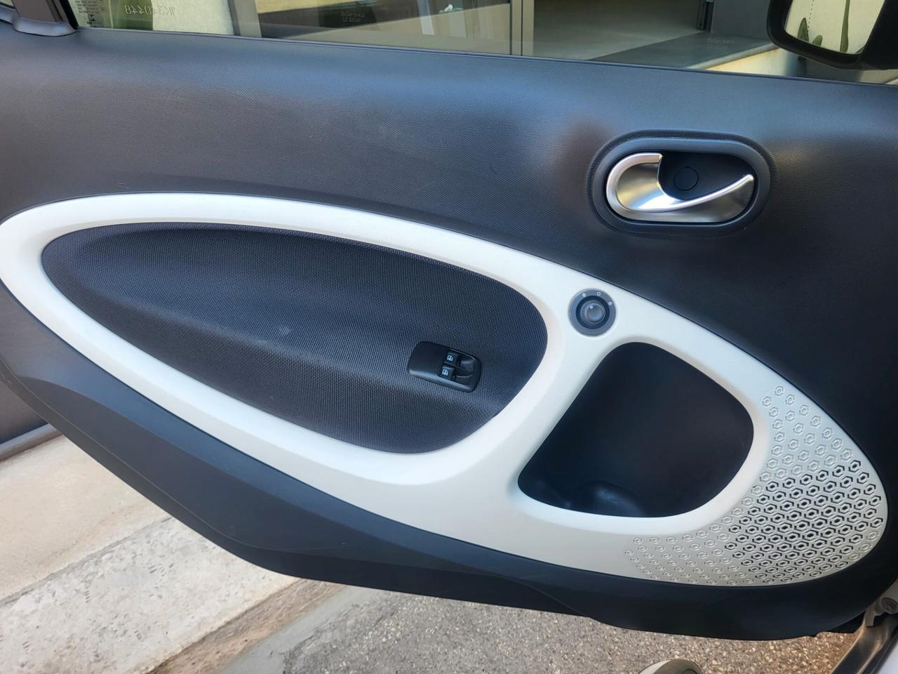 Smart ForTwo 90 Cv Turbo Twinamic Passion Navy Led Tetto Panor....