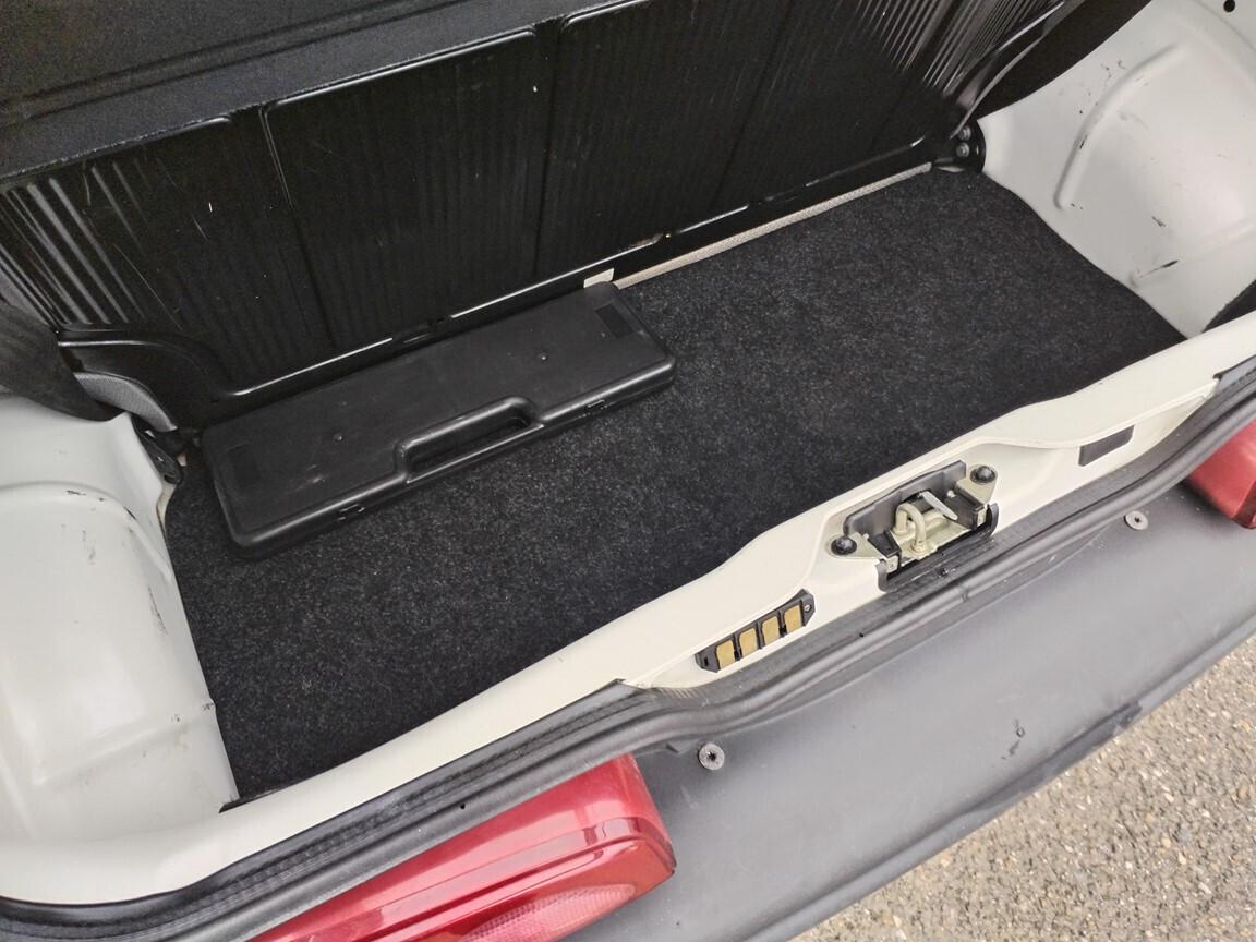 Fiat 600 1.1 8V FIRE 75000KM EURO4 10/2007 BASE