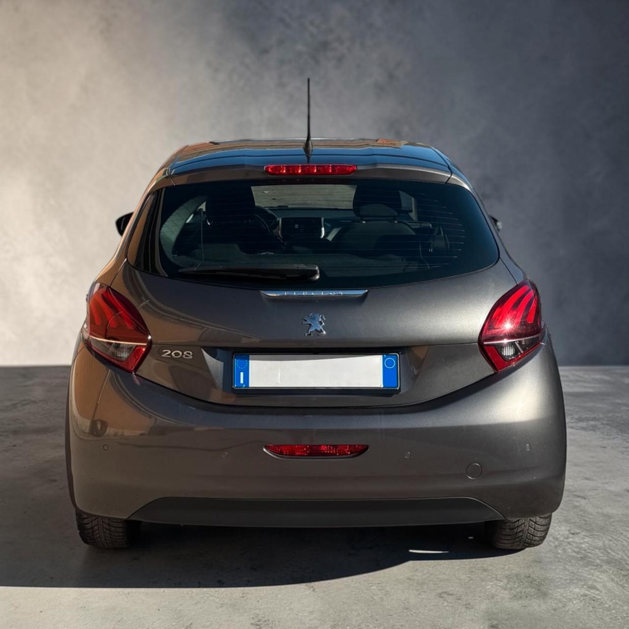 Peugeot 208 PureTech 82 5 porte Allure
