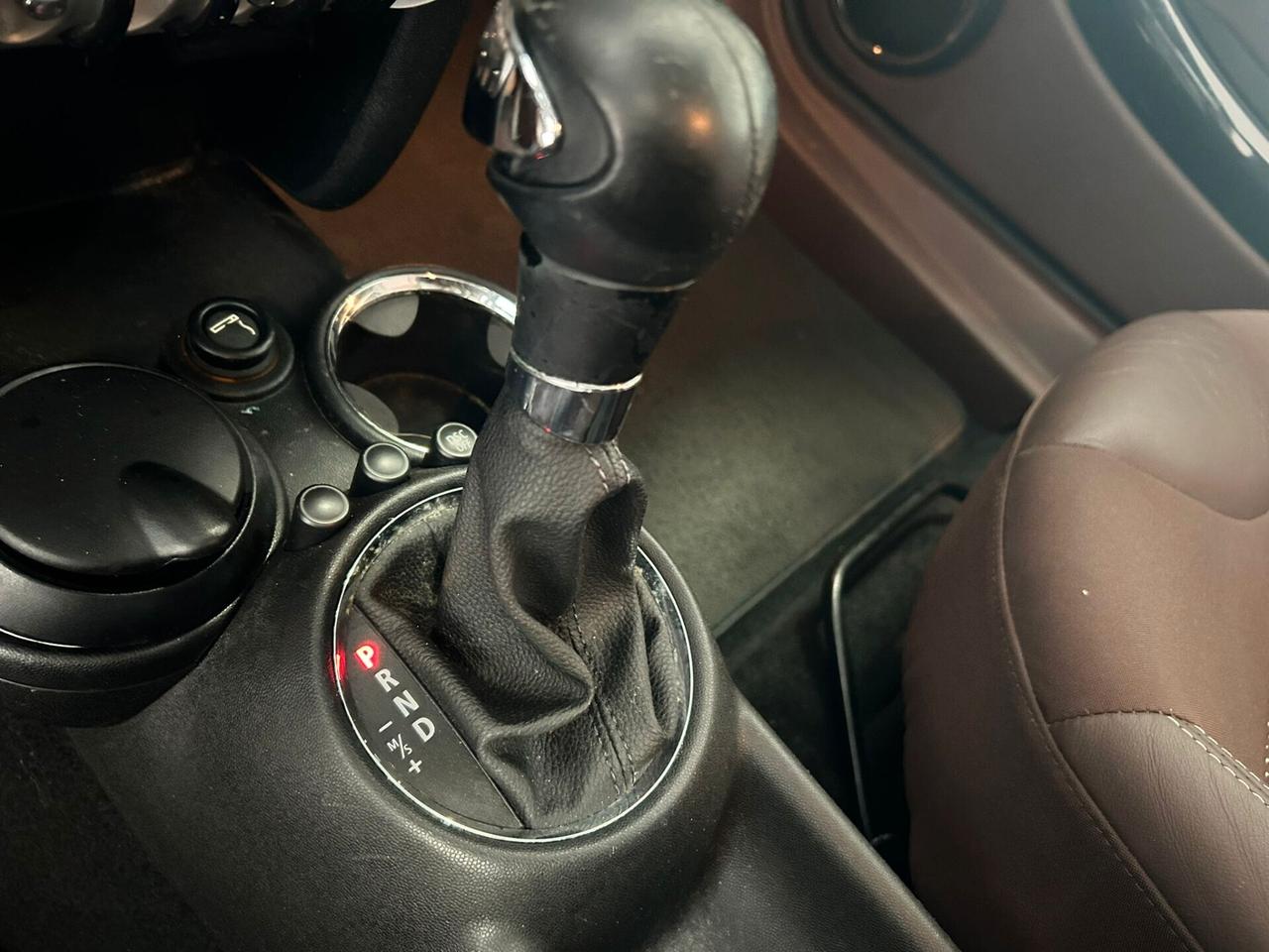 Mini Cooper D Clubman 1.6D X NEOPATENTATI 2010