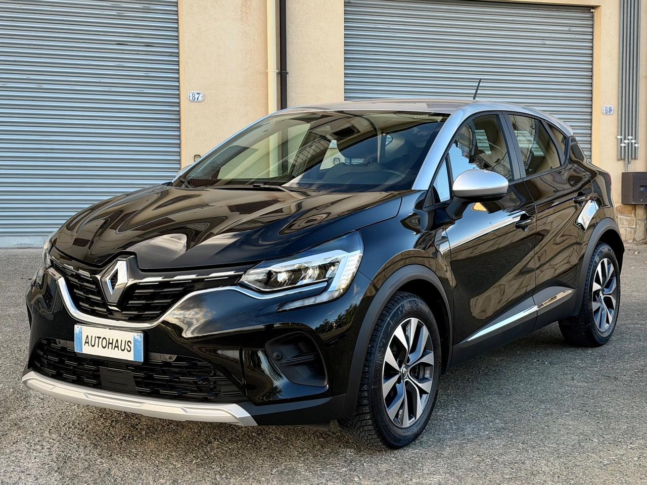 Renault Captur 1.0 TCe 100 CV Zen - 21.000KM