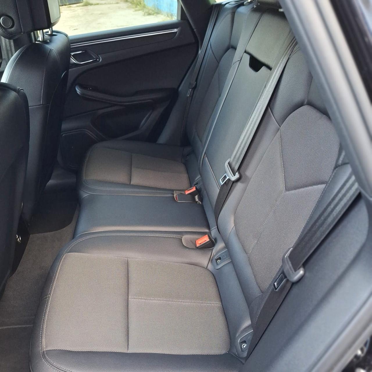 PORSCHE MACAN 2.0 265cv