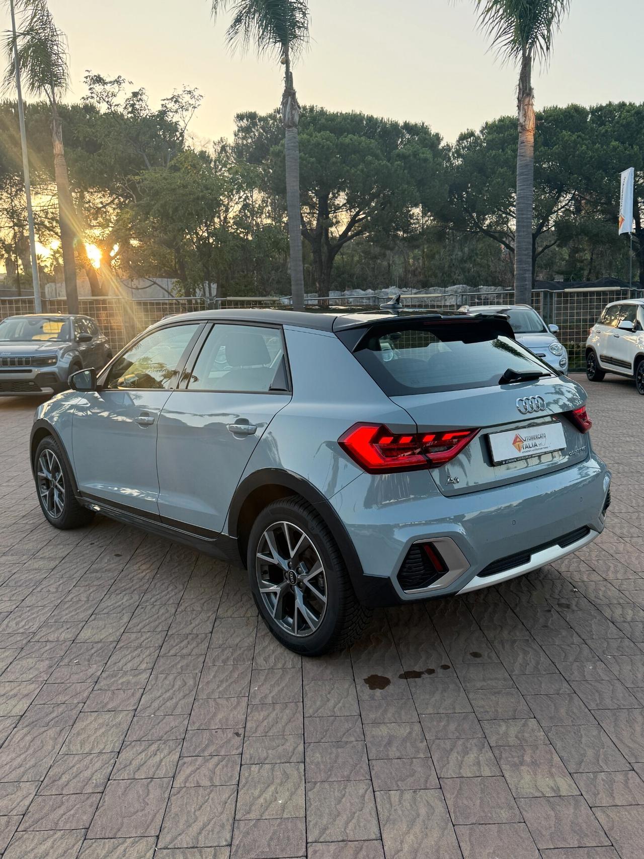 Audi A1 citycarver 30 TFSI