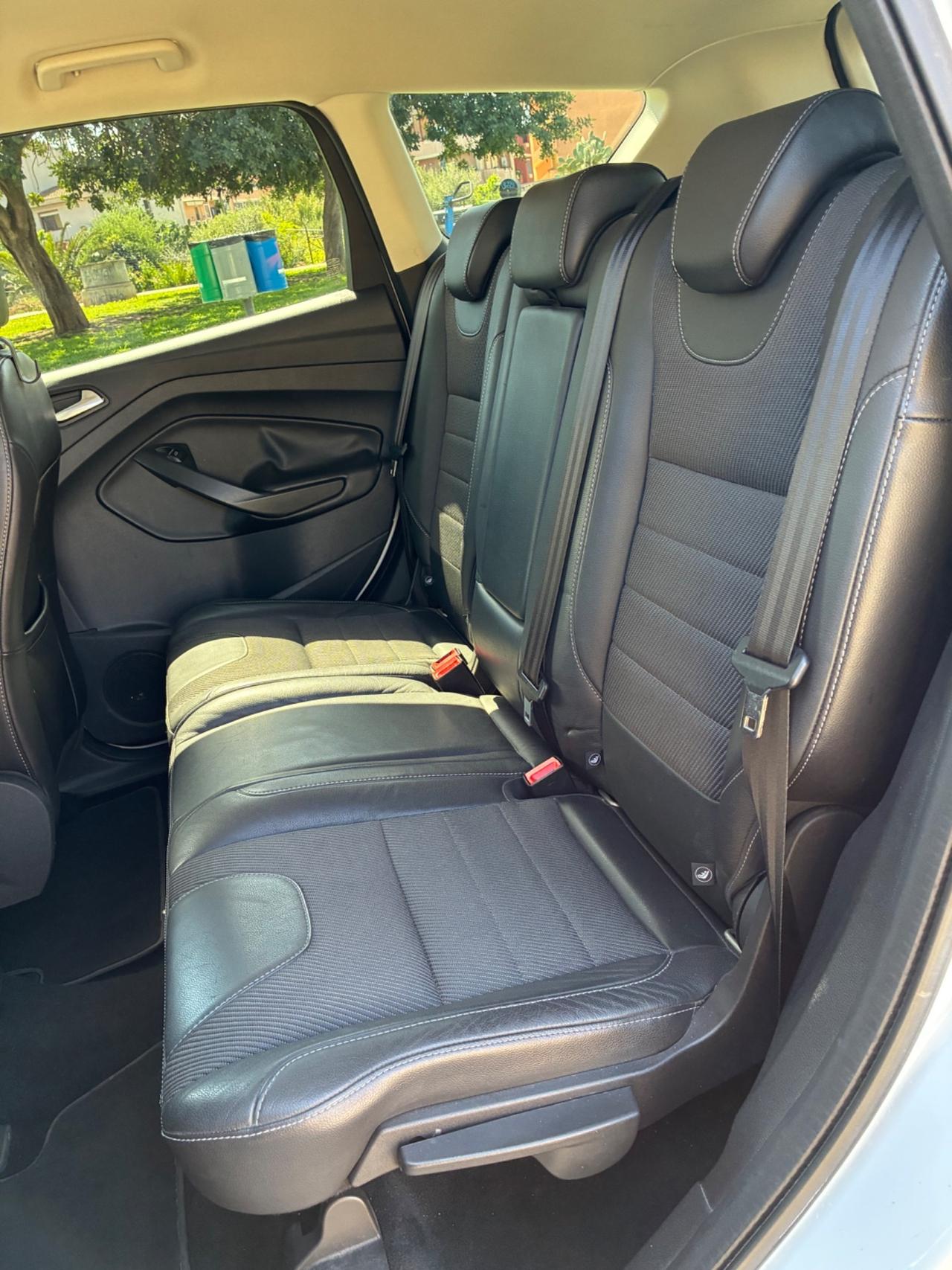 Ford Kuga 2.0 TDCI 120 CV S&S 2WD Titanium