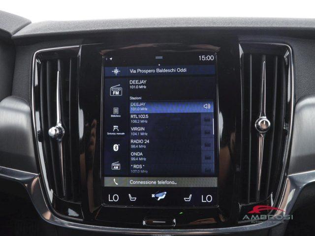 VOLVO V90 D4 AWD Geartronic Momentum - PER OPERATORI DEL SET