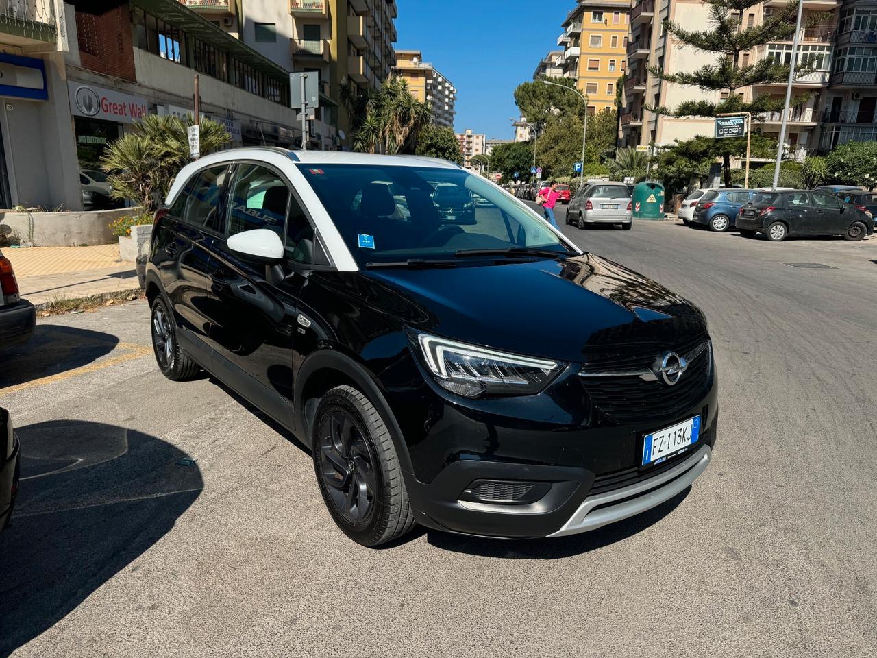 Opel Crossland X 1.2 BENZ.