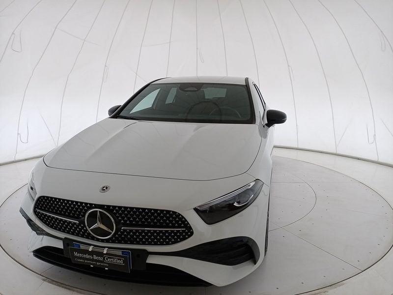 Mercedes-Benz Classe A - W177 2023 A 180 d AMG Line Advanced Plus auto