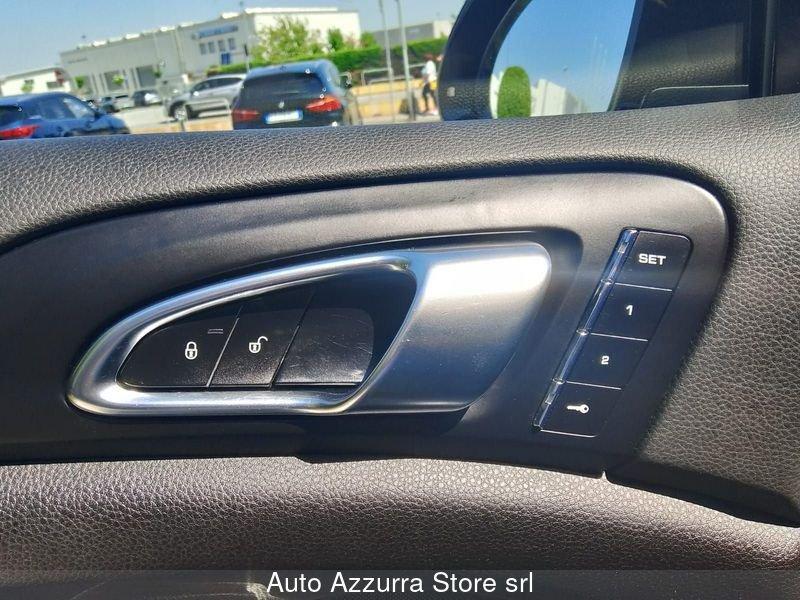 Porsche Cayenne Cayenne 3.0 tiptronic *BOSE, PASM, SERVICE PORSCHE, PROMO AZZURRA*