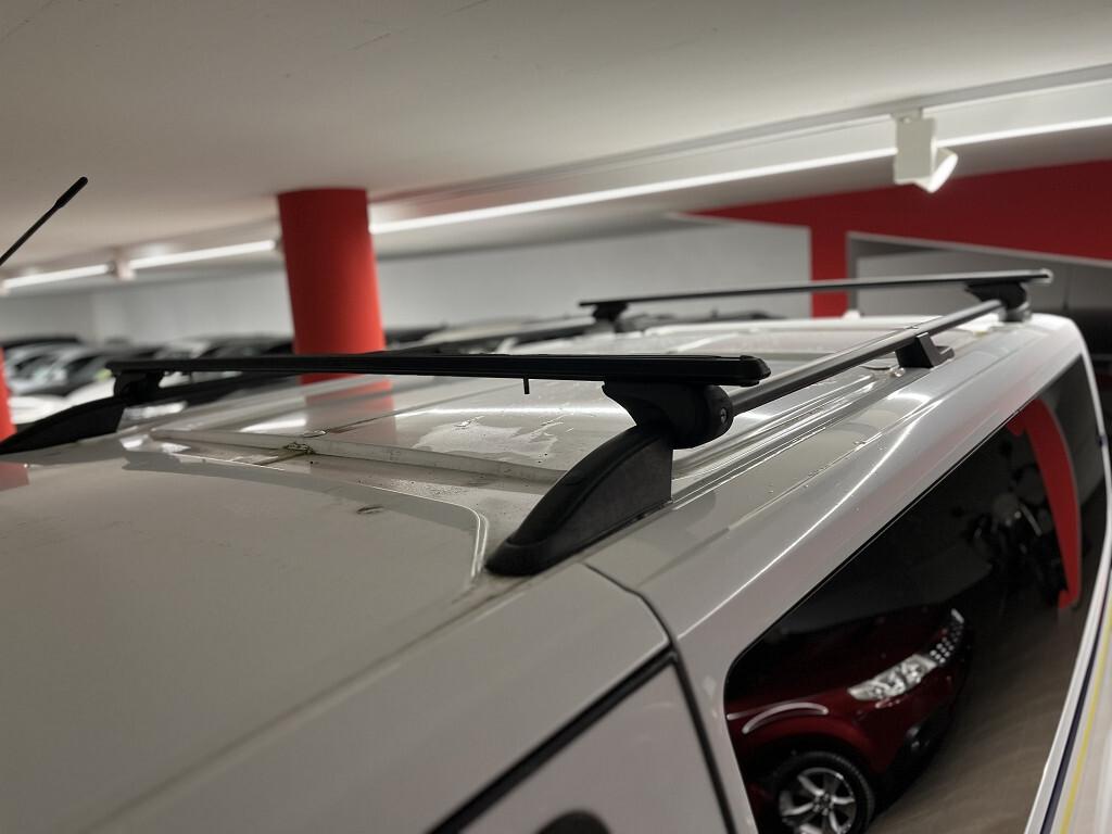 Ford Transit Custom Costum 2.0 TD-CI 9 posti