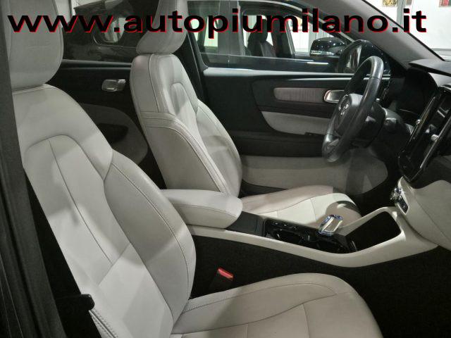 VOLVO XC40 D4 AWD Geartronic Inscription