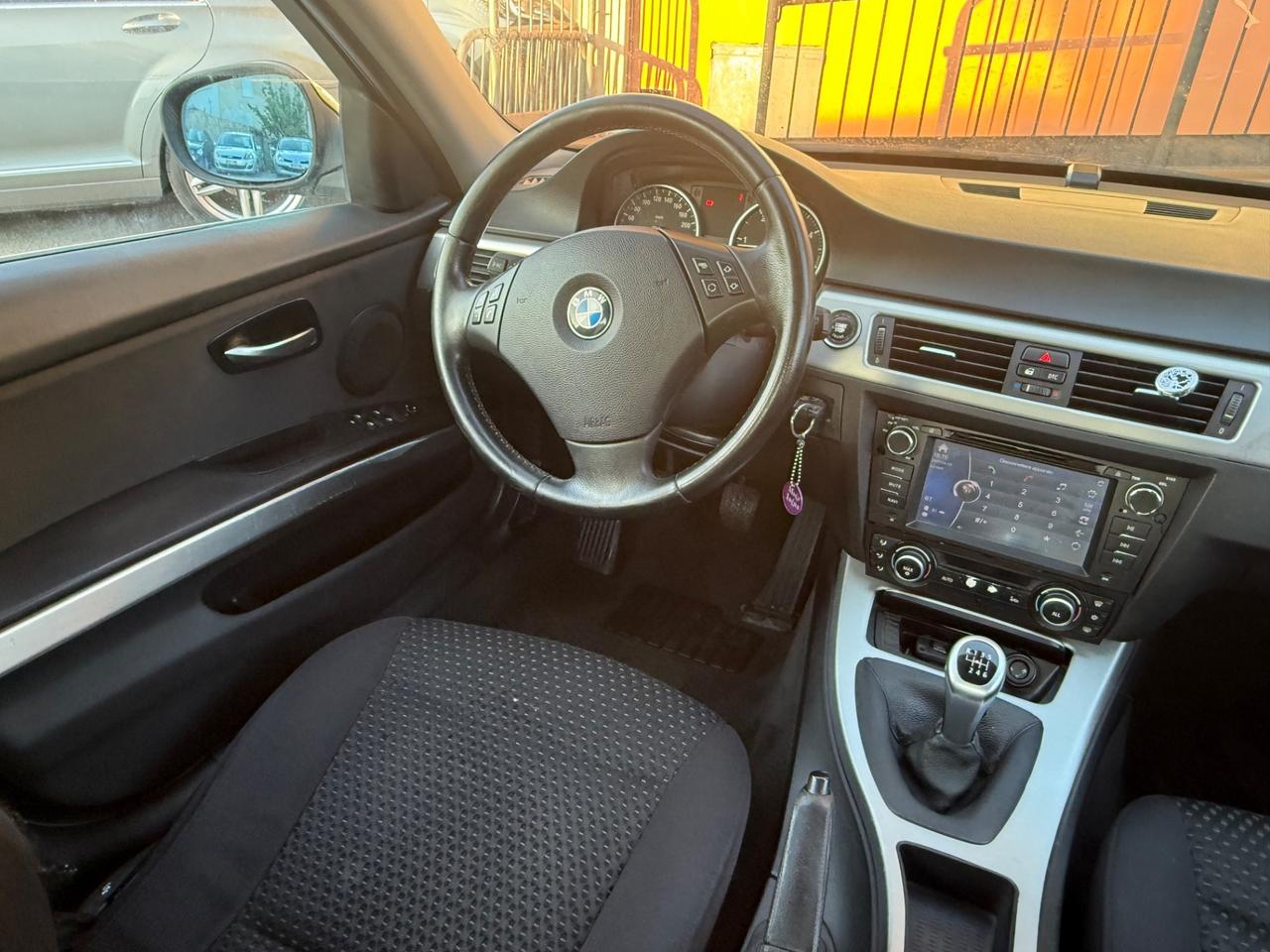 BMW 318d 2.0 143CV BERLINA Futura 2011 EU5