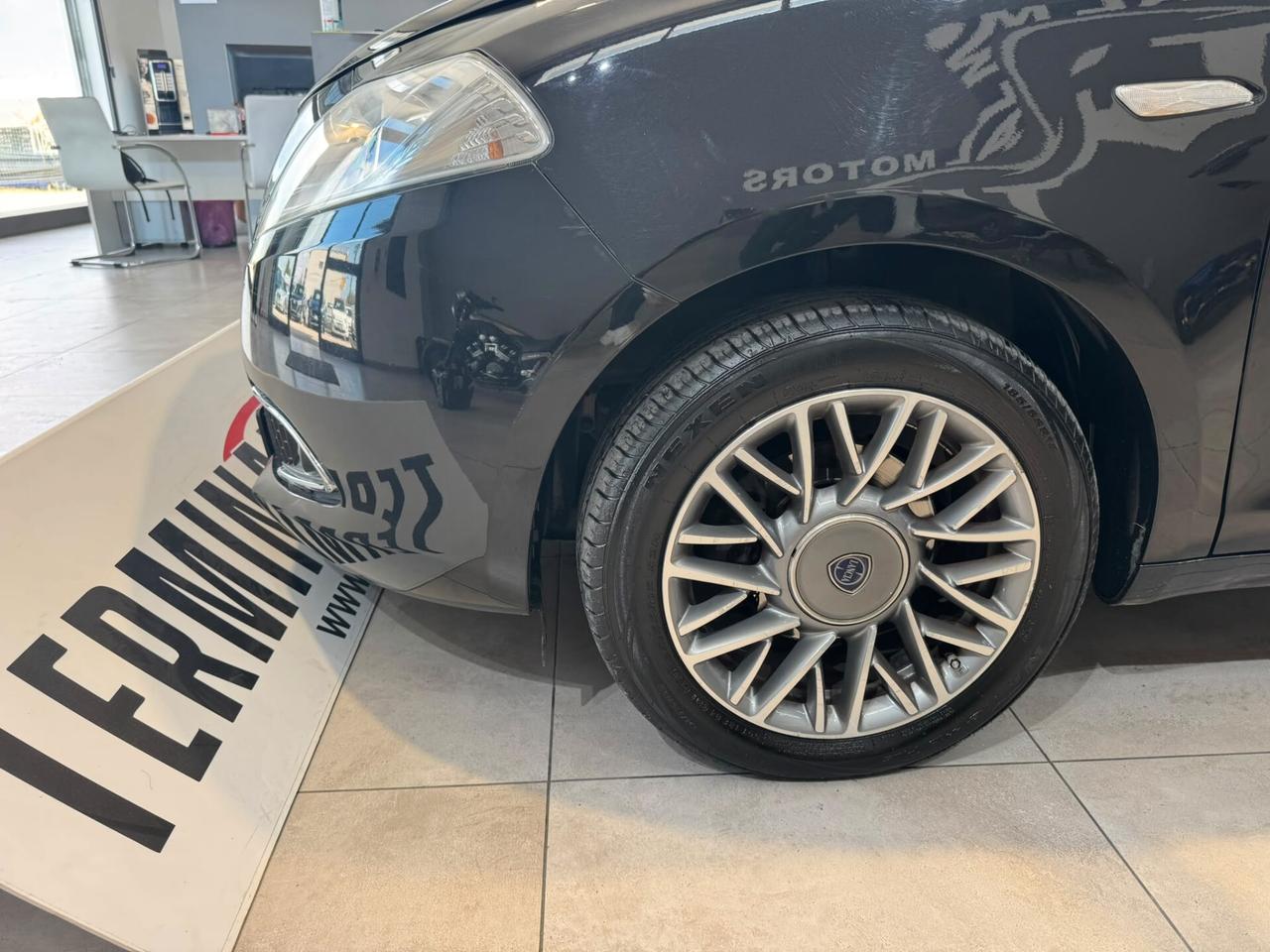 Lancia Ypsilon 1.3 MJT 16V 95 CV 5 porte S&S Gold