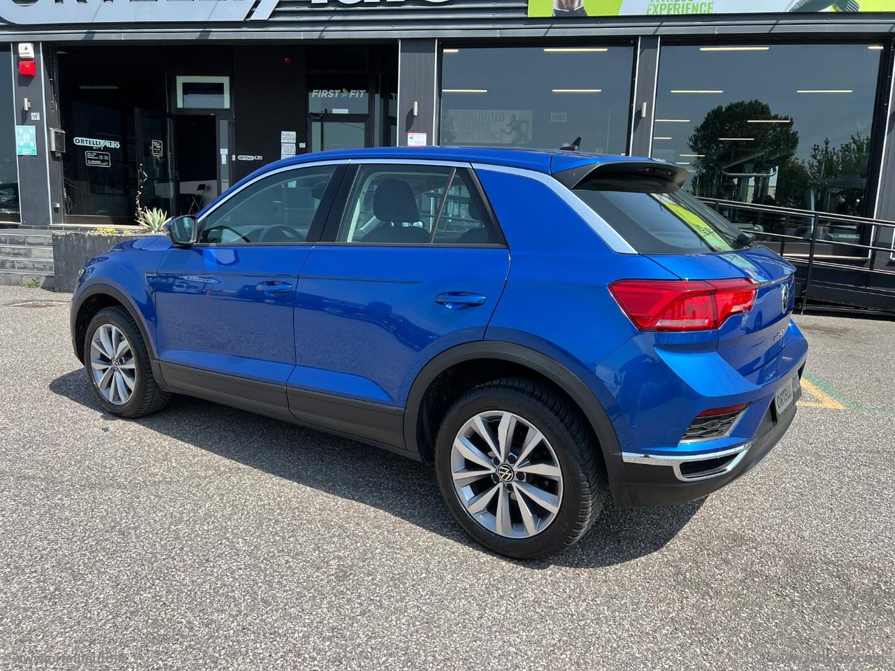 VOLKSWAGEN T-Roc 2.0 TDI 150 CV DSG Business BMT IVA DEDUCIBILE