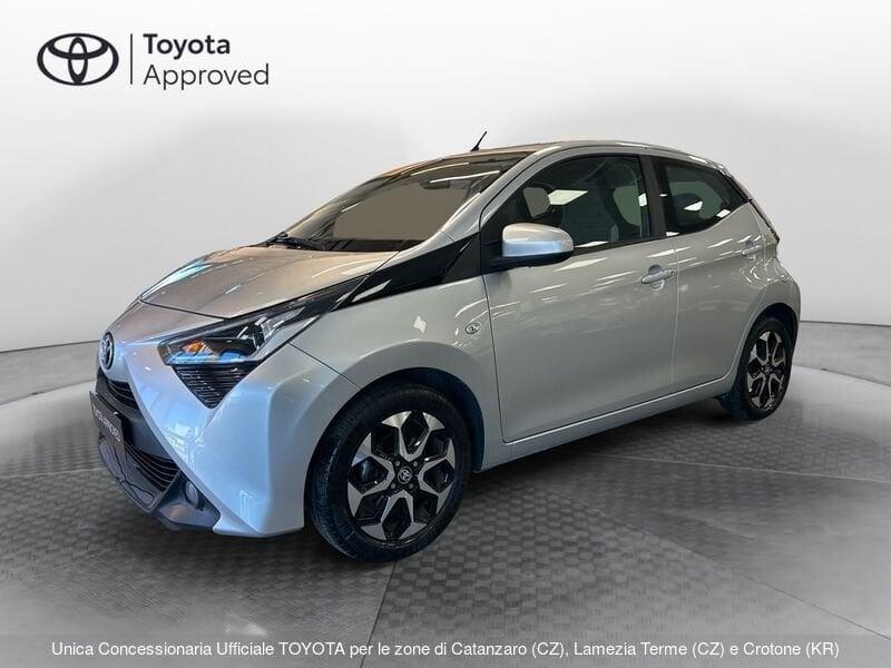 Toyota Aygo Aygo Connect 1.0 VVT-i 72 CV 5 porte x-play