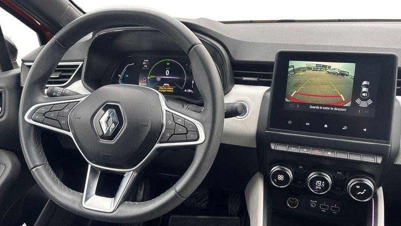 Renault Clio 1.6 E-Tech full hybrid Techno 145cv auto